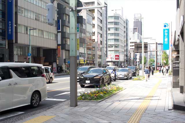 中央区日本橋室町四丁目